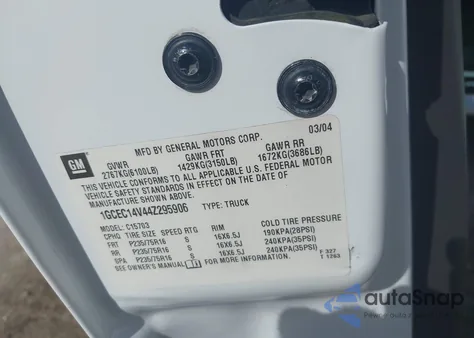 2004 Chevrolet Silverado 1500 из США, поврежденный, VIN 1GCEC14V44Z295906